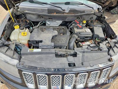Zdjęcie 11 z 13 samochodu: 2014 JEEP COMPASS LATITUDE VIN:1C4NJDEB5ED621447 - miniatura