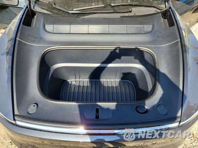Zdjęcie 11 z 13 samochodu: 2026 TESLA MODEL Y VIN:7SAYGDED5TF695926 - miniatura