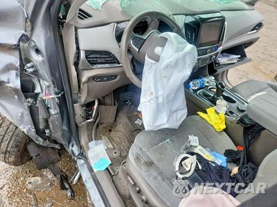 Zdjęcie 8 z 12 samochodu: 2019 CHEVROLET TRAVERSE LT VIN:1GNERGKW2KJ122112 - miniatura