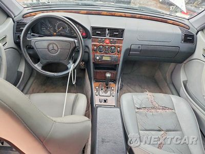 Zdjęcie 8 z 12 samochodu: 2000 MERCEDES-BENZ C 230 VIN:WDBHA24G3YA851944 - miniatura