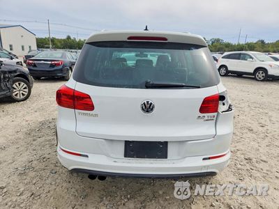 Zdjęcie 6 z 14 samochodu: 2015 VOLKSWAGEN TIGUAN S VIN:WVGBV7AX9FW082262 - miniatura
