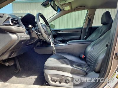 Zdjęcie 7 z 12 samochodu: 2018 TOYOTA CAMRY SE VIN:4T1B11HK7JU581116 - miniatura