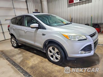 Czwarte zdjęcie samochodu z boku: 2015 FORD ESCAPE SE VIN:1FMCU9G95FUB68076 - miniatura