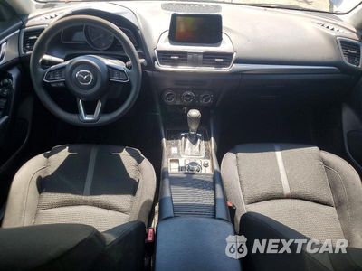Zdjęcie 8 z 12 samochodu: 2017 MAZDA 3 SPORT VIN:3MZBN1U77HM144433 - miniatura