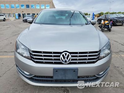 Piąte zdjęcie samochodu w środku: 2013 VOLKSWAGEN PASSAT SEL VIN:1VWCN7A31DC143928 - miniatura