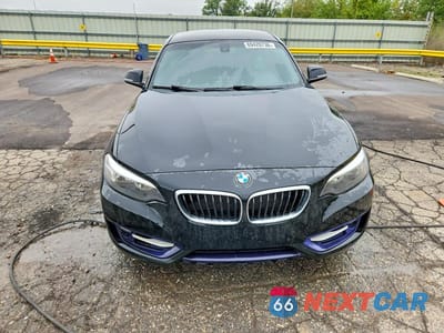 Piąte zdjęcie samochodu w środku: 2016 BMW 2 SERIES 228 XI SULEV VIN:WBA1G9C55GV726605 - miniatura