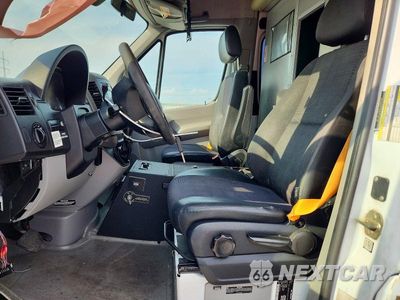 Zdjęcie 7 z 12 samochodu: 2015 MERCEDES-BENZ SPRINTER 2500 VIN:WD3PE7CD7FP155176 - miniatura