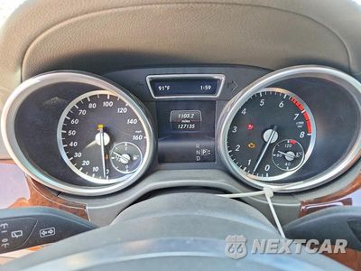 Zdjęcie 9 z 13 samochodu: 2014 MERCEDES-BENZ GL 550 4MATIC VIN:4JGDF7DE1EA281124 - miniatura