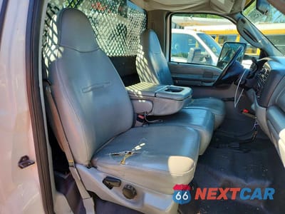 Zdjęcie 10 z 12 samochodu: 2004 FORD F550 SUPER DUTY VIN:1FDAF57P74EC20243 - miniatura