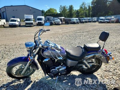Trzecie zdjęcie samochodu z tyłu: 2002 HONDA VT750 CDC VIN:JH2RC44692M611216 - miniatura
