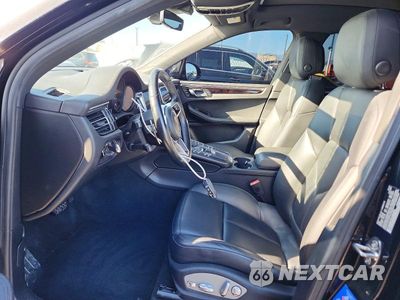 Zdjęcie 7 z 14 samochodu: 2019 PORSCHE MACAN VIN:WP1AA2A51KLB05086 - miniatura