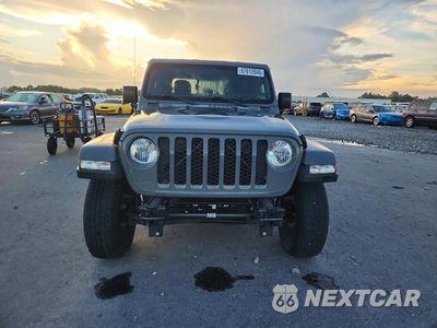 Piąte zdjęcie samochodu w środku: 2021 JEEP GLADIATOR SPORT VIN:1C6HJTAG6ML583229 - miniatura