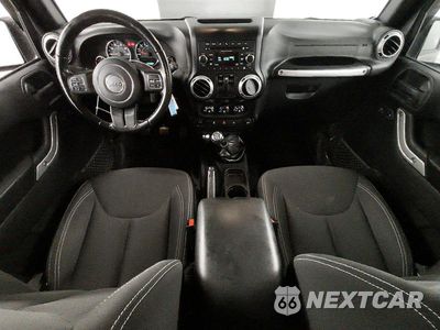 Zdjęcie 8 z 13 samochodu: 2017 JEEP WRANGLER SAHARA VIN:1C4AJWBG6HL505114 - miniatura