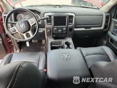 Zdjęcie 8 z 13 samochodu: 2018 RAM 2500 LARAMIE VIN:3C6UR5NLXJG216918 - miniatura