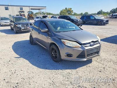 Czwarte zdjęcie samochodu z boku: 2012 FORD FOCUS SE VIN:1FAHP3F28CL435432 - miniatura