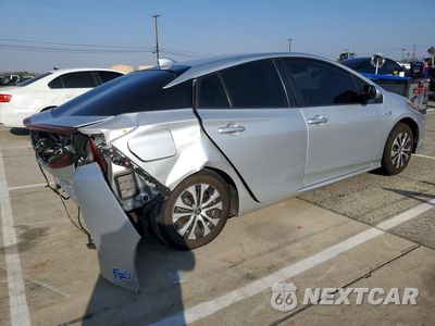 Trzecie zdjęcie samochodu z tyłu: 2021 TOYOTA PRIUS PRIME LE VIN:JTDKAMFPXM3187740 - miniatura