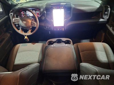 Zdjęcie 8 z 13 samochodu: 2025 RAM 2500 TRADESMAN VIN:3C63R5CL1SG503029 - miniatura