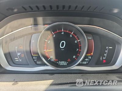 Zdjęcie 9 z 13 samochodu: 2016 VOLVO XC60 T6 PREMIER VIN:YV449MDKXG2875768 - miniatura