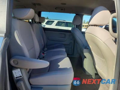 Zdjęcie 11 z 13 samochodu: 2016 KIA SEDONA LX VIN:KNDMB5C16G6129445 - miniatura