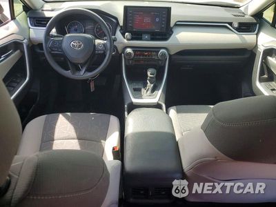 Zdjęcie 8 z 14 samochodu: 2022 TOYOTA RAV4 XLE VIN:2T3W1RFV2NW189882 - miniatura