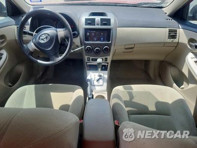 Zdjęcie 8 z 12 samochodu: 2012 TOYOTA COROLLA LE VIN:2T1BU4EE7CC829814 - miniatura