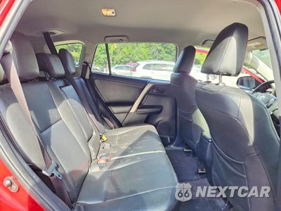 Zdjęcie 10 z 12 samochodu: 2015 TOYOTA RAV4 LE VIN:JTMZFREV5FD055382 - miniatura