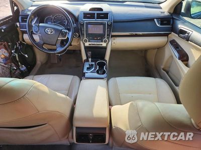 Zdjęcie 8 z 13 samochodu: 2012 TOYOTA CAMRY XLE VIN:4T4BF1FK2CR234659 - miniatura