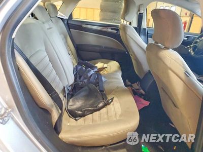 Zdjęcie 10 z 12 samochodu: 2019 FORD FUSION S VIN:3FA6P0G7XKR212230 - miniatura