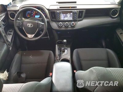 Zdjęcie 8 z 13 samochodu: 2016 TOYOTA RAV4 LE VIN:2T3BFREV9GW506402 - miniatura
