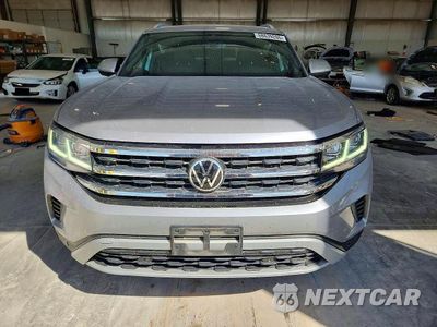 Piąte zdjęcie samochodu w środku: 2020 VOLKSWAGEN ATLAS CROSS SPORT SEL VIN:1V2ME2CA0LC228486 - miniatura