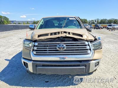 Piąte zdjęcie samochodu w środku: 2020 TOYOTA TUNDRA CREWMAX LIMITED VIN:5TFHY5F13LX905840 - miniatura