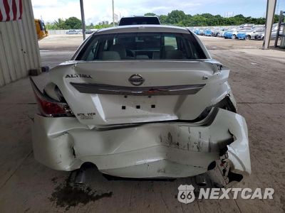 Zdjęcie 6 z 12 samochodu: 2015 NISSAN ALTIMA 2.5 S VIN:1N4AL3AP5FC167606 - miniatura