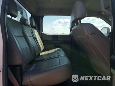 Zdjęcie 10 z 12 samochodu: 2019 FORD F350 SUPER DUTY VIN:1FT8W3DT6KEG85635 - miniatura