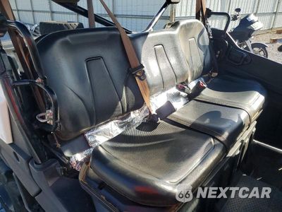 Zdjęcie 6 z 10 samochodu: 2020 HONDA PIONEER UTILITY VEHICLE VIN:1HFVE04B7L4401471 - miniatura