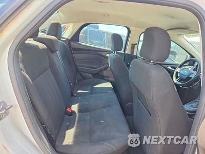 Zdjęcie 10 z 12 samochodu: 2017 FORD FOCUS SE VIN:1FADP3F20HL295382 - miniatura