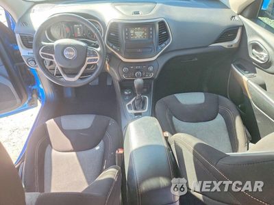 Zdjęcie 8 z 14 samochodu: 2018 JEEP CHEROKEE LATITUDE VIN:1C4PJMCX6JD513839 - miniatura