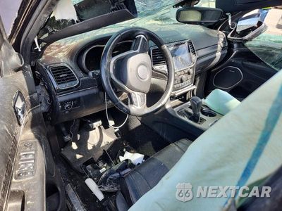 Zdjęcie 8 z 13 samochodu: 2019 JEEP GRAND CHEROKEE OVERLAND VIN:1C4RJFCG2KC638638 - miniatura