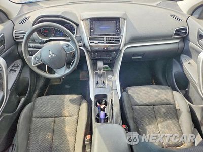 Zdjęcie 8 z 12 samochodu: 2019 MITSUBISHI ECLIPSE CROSS ES VIN:JA4AT3AA3KZ018022 - miniatura