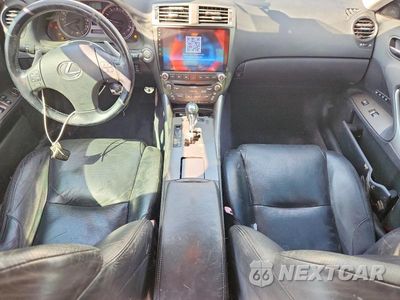 Zdjęcie 8 z 13 samochodu: 2007 LEXUS IS 350 VIN:JTHBE262X75011985 - miniatura