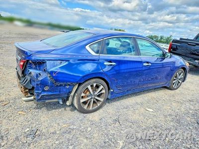 Trzecie zdjęcie samochodu z tyłu: 2016 NISSAN ALTIMA 2.5 SR VIN:1N4AL3AP8GC223488 - miniatura