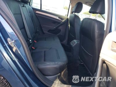 Zdjęcie 11 z 13 samochodu: 2017 VOLKSWAGEN GOLF S VIN:3VW217AUXHM072040 - miniatura