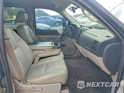 Zdjęcie 7 z 12 samochodu: 2011 CHEVROLET SILVERADO K1500 LT VIN:3GCPKSE39BG322822 - miniatura