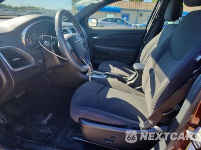Zdjęcie 7 z 12 samochodu: 2013 CHRYSLER 200 LX VIN:1C3CCBAG2DN737290 - miniatura