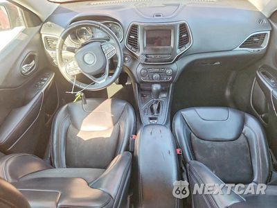 Zdjęcie 8 z 12 samochodu: 2019 JEEP CHEROKEE LATITUDE PLUS VIN:1C4PJLLB4KD301537 - miniatura