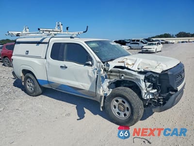 Czwarte zdjęcie samochodu z boku: 2024 NISSAN FRONTIER S VIN:1N6ED1CM6RN645506 - miniatura