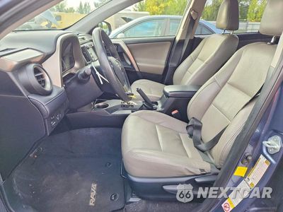 Zdjęcie 7 z 12 samochodu: 2013 TOYOTA RAV4 XLE VIN:JTMRFREV5D5013222 - miniatura