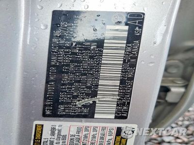 Zdjęcie 12 z 12 samochodu: 2005 TOYOTA COROLLA LE VIN:2T1BR30E55C550173 - miniatura