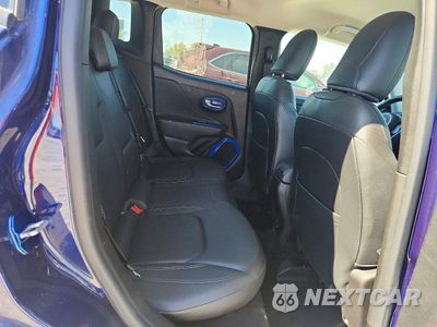 Zdjęcie 11 z 13 samochodu: 2016 JEEP RENEGADE LIMITED VIN:ZACCJBDT3GPC63243 - miniatura