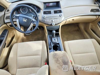 Zdjęcie 8 z 12 samochodu: 2009 HONDA ACCORD LXP VIN:1HGCP26489A025509 - miniatura