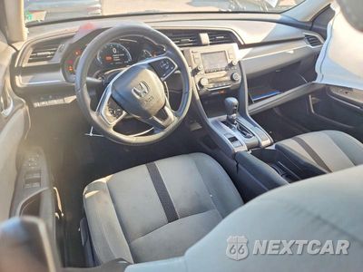 Zdjęcie 8 z 12 samochodu: 2019 HONDA CIVIC LX VIN:2HGFC2F69KH601240 - miniatura
